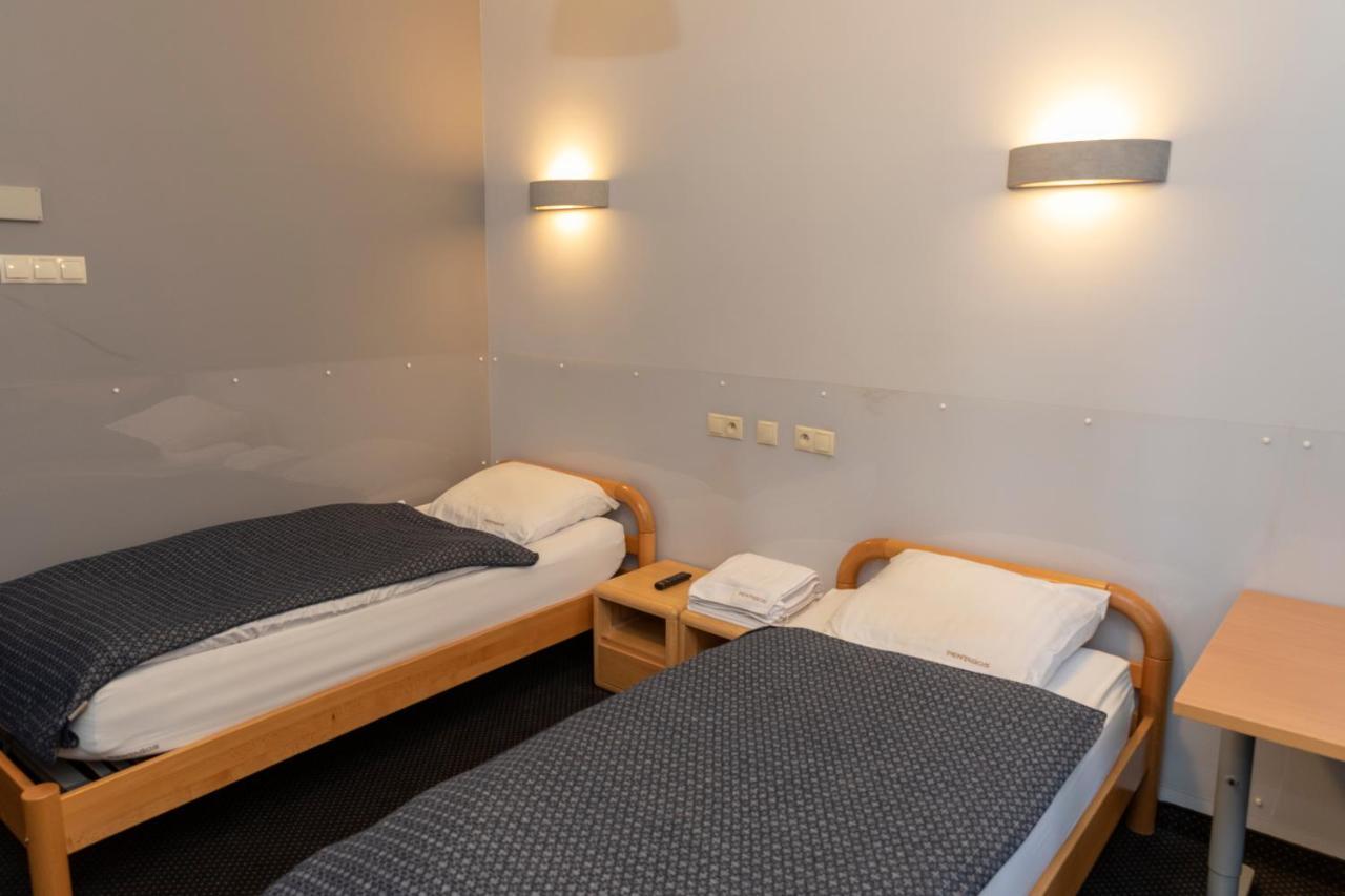 Pentagos Apartment Poznan Ngoại thất bức ảnh